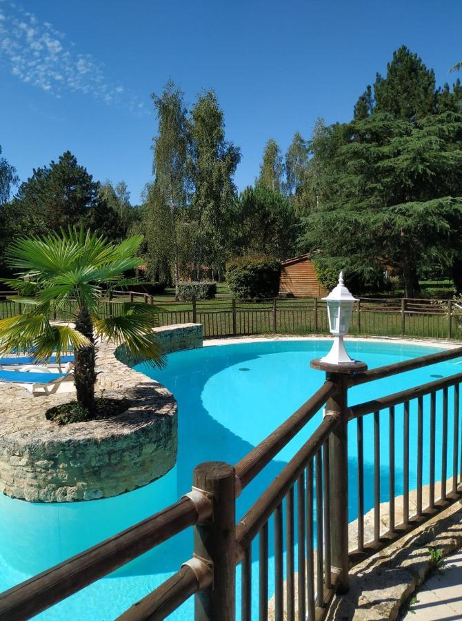 Domaine De Guillalmes Hotel Fumel Ngoại thất bức ảnh